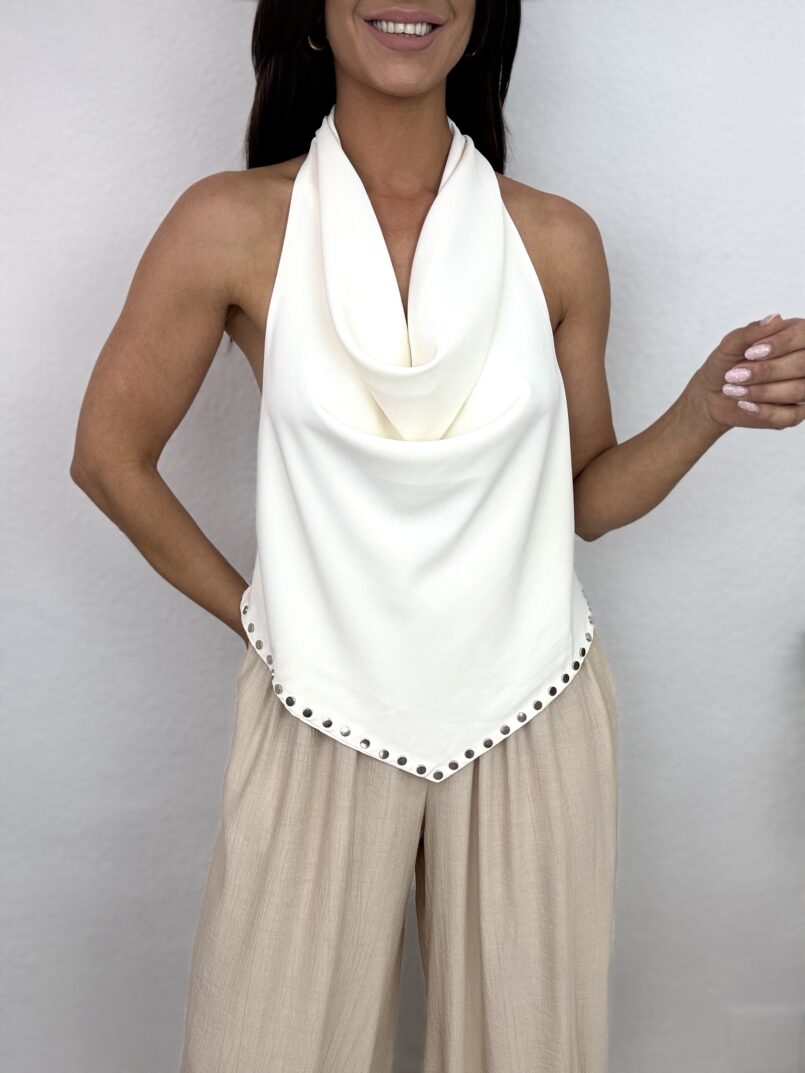 IMG_5313 TOP ESPALDA DESCUCUBIERTA TACHAS BLANCO
