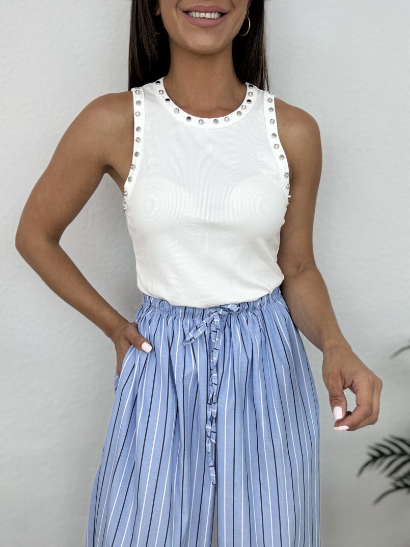 IMG_6442 TOP SIN MANGAS BRILLOS BLANCO