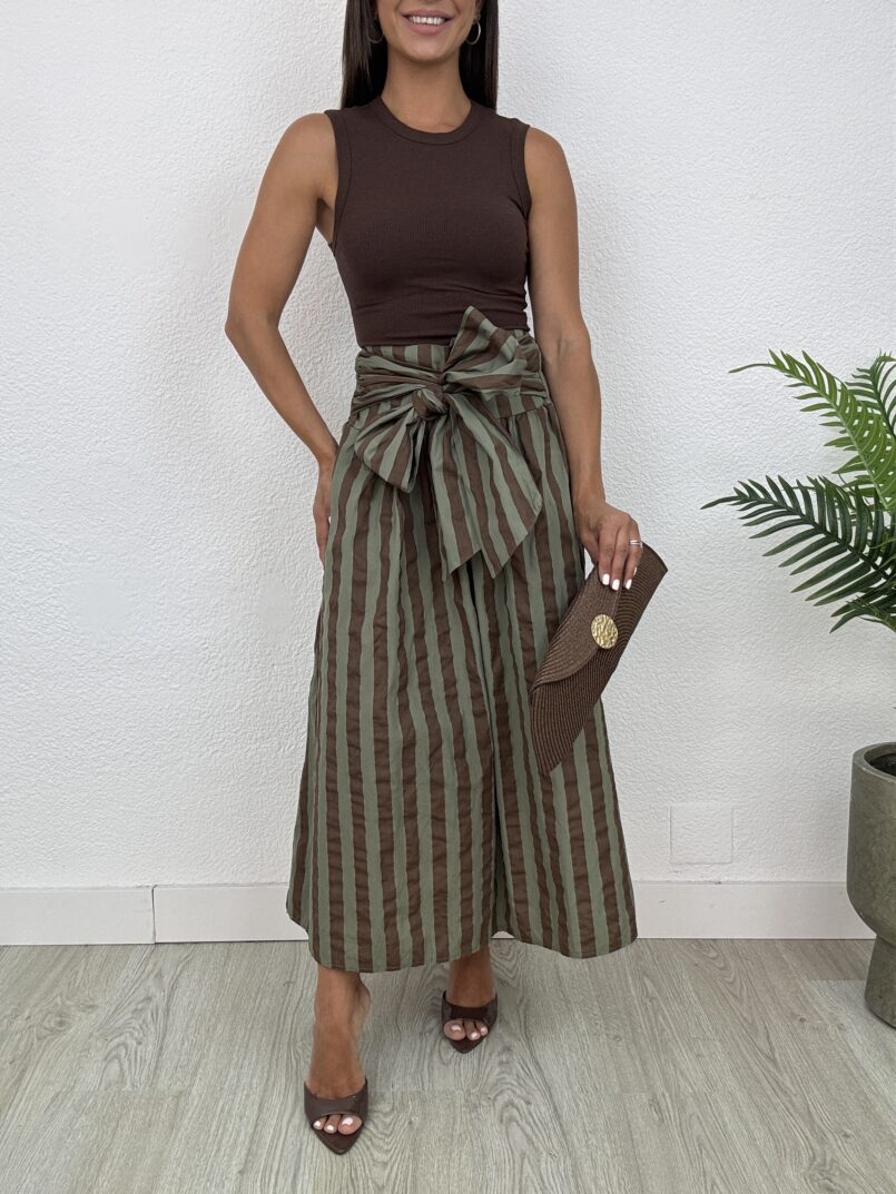 FALDA OLIVIA KHAKI/MARRÓN